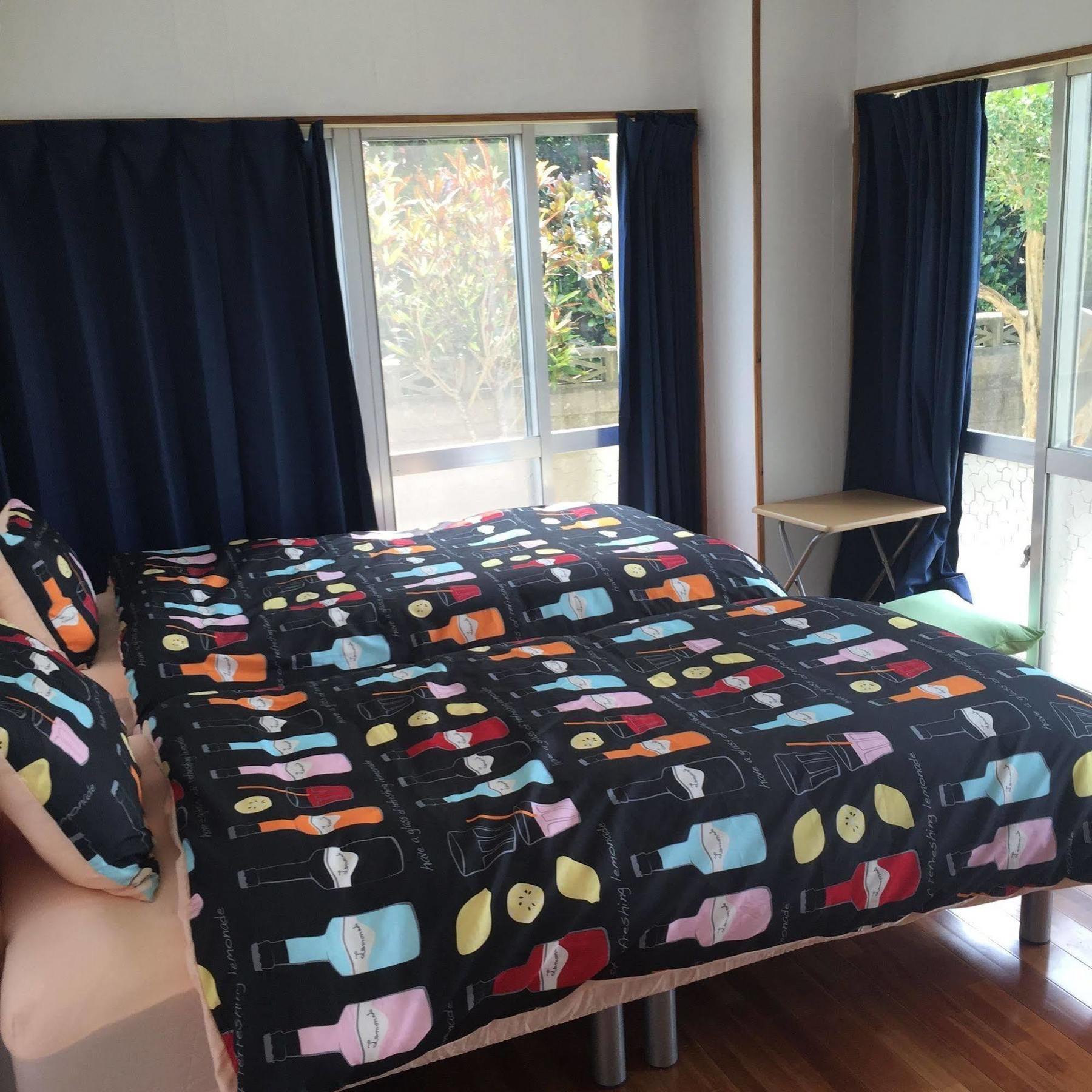 Guesthouse Seagull Village Motobu Eksteriør billede